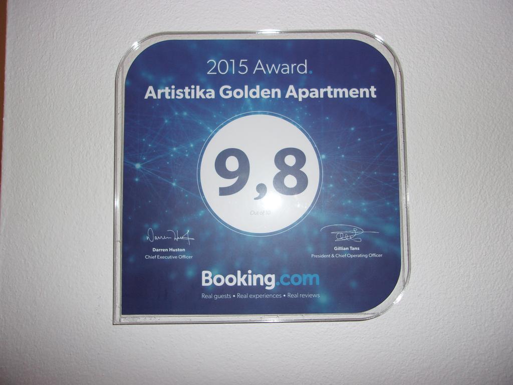 Artistika Golden Apartment Capitana Exteriör bild